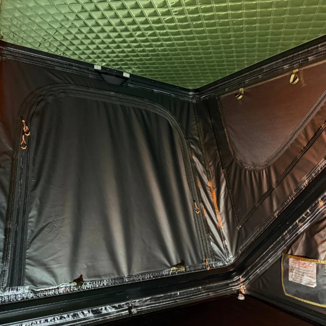 23Zero Kabari Z Hardshell Rooftop Tent - Z-Lift High-Headroom RTT