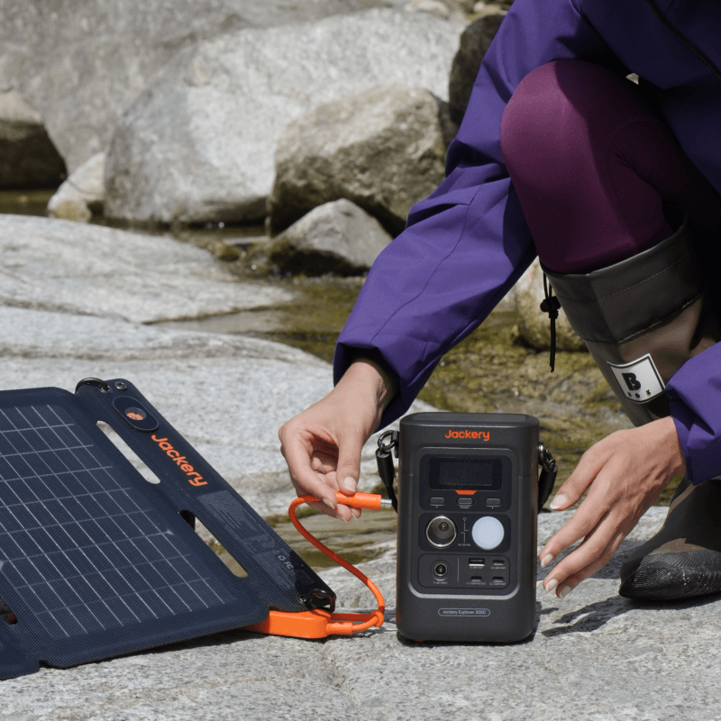 Jackery Explorer 300D Power Station (288Wh) | Fast Charging, Ultra