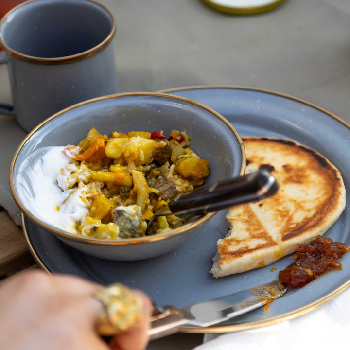 GSI Mesa 4 Person Enamelware Table Set