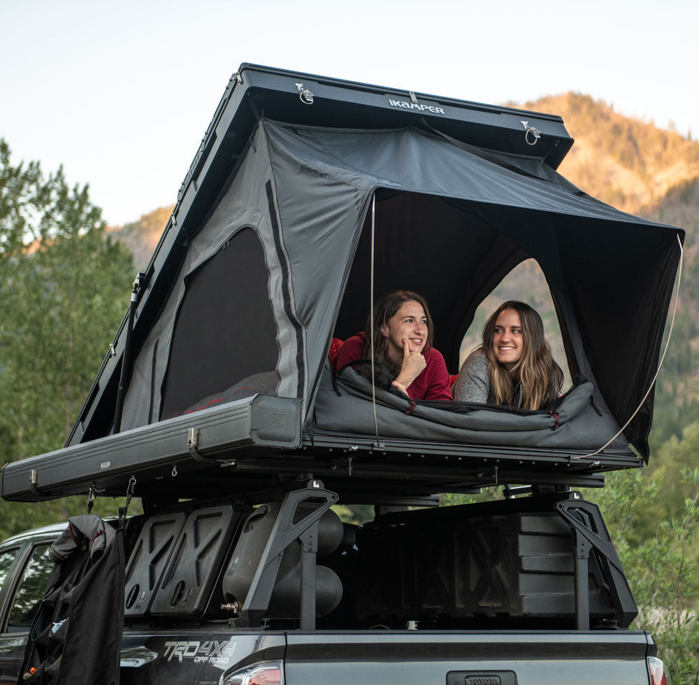 slim roof top tent iKamper BDV (Blue Dot Voyager) Duo Akkukapazität:10 Ah while a quilted Unser Chalet Valk 1662 56b144c42bae4b9d8aaab83b001f81f2__puky