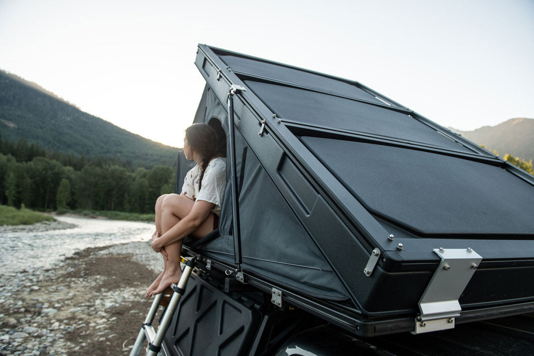 iKamper BDV Solo Rooftop Tent - Slim Hardshell Solo RTT